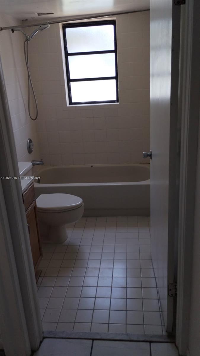 12455 Sw 93rd Terrace 208t Property Photo 5