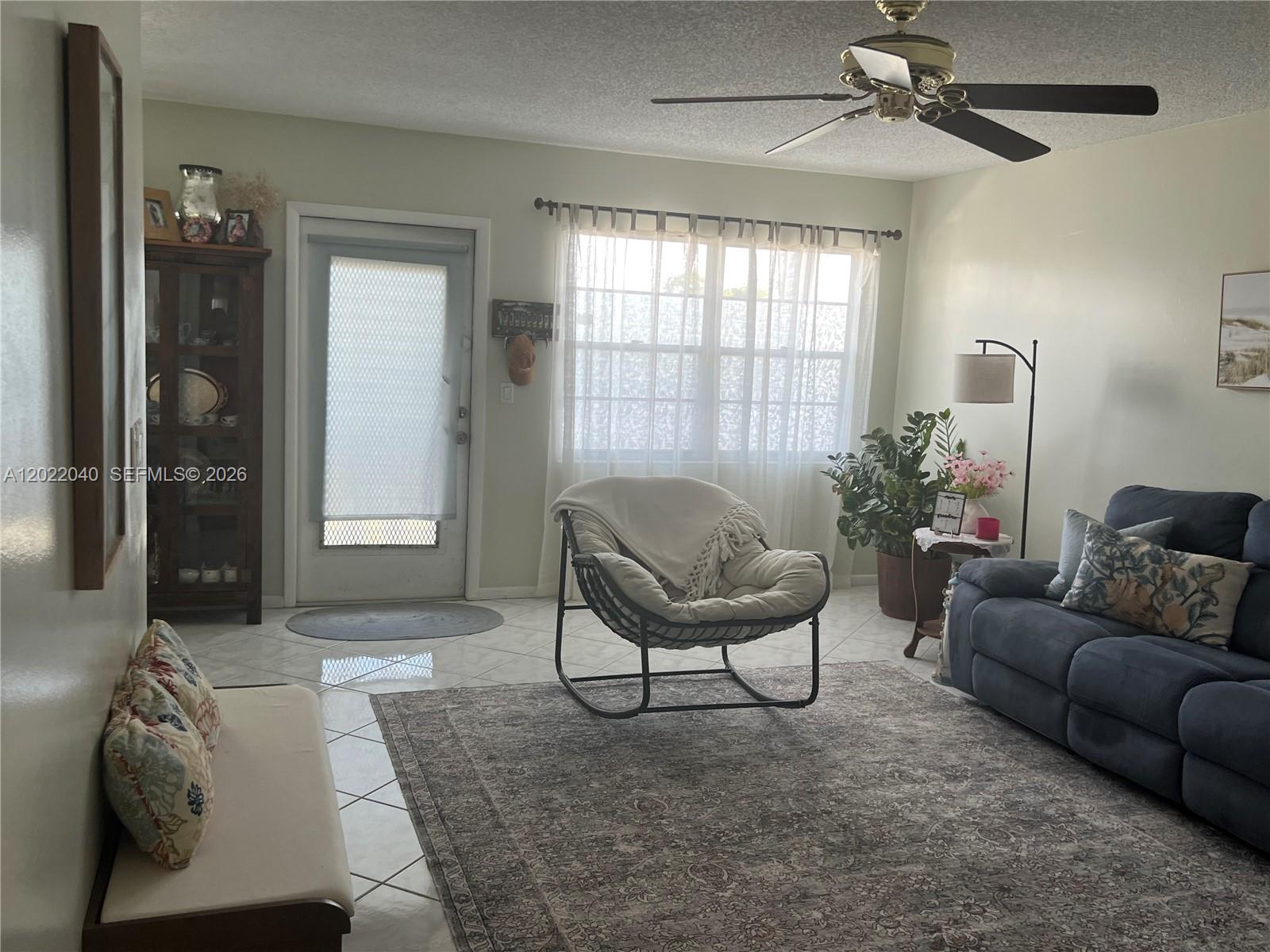 4052 E Harwood E 4052 4052 Property Photo 7