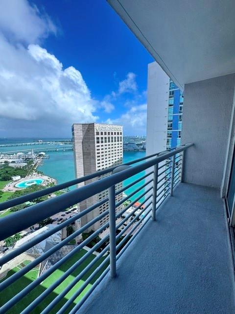 325 S Biscayne Boulevard 3620 Property Photo 1