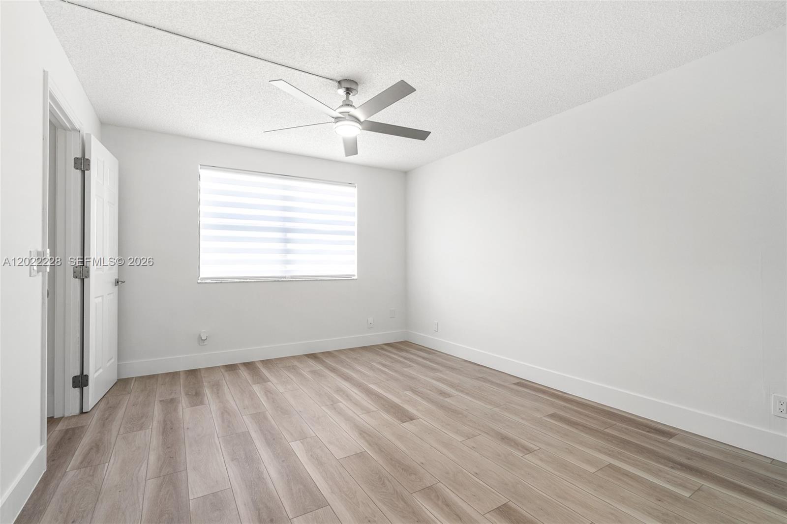 10130 Sunrise Lakes Boulevard 210 Property Photo 23