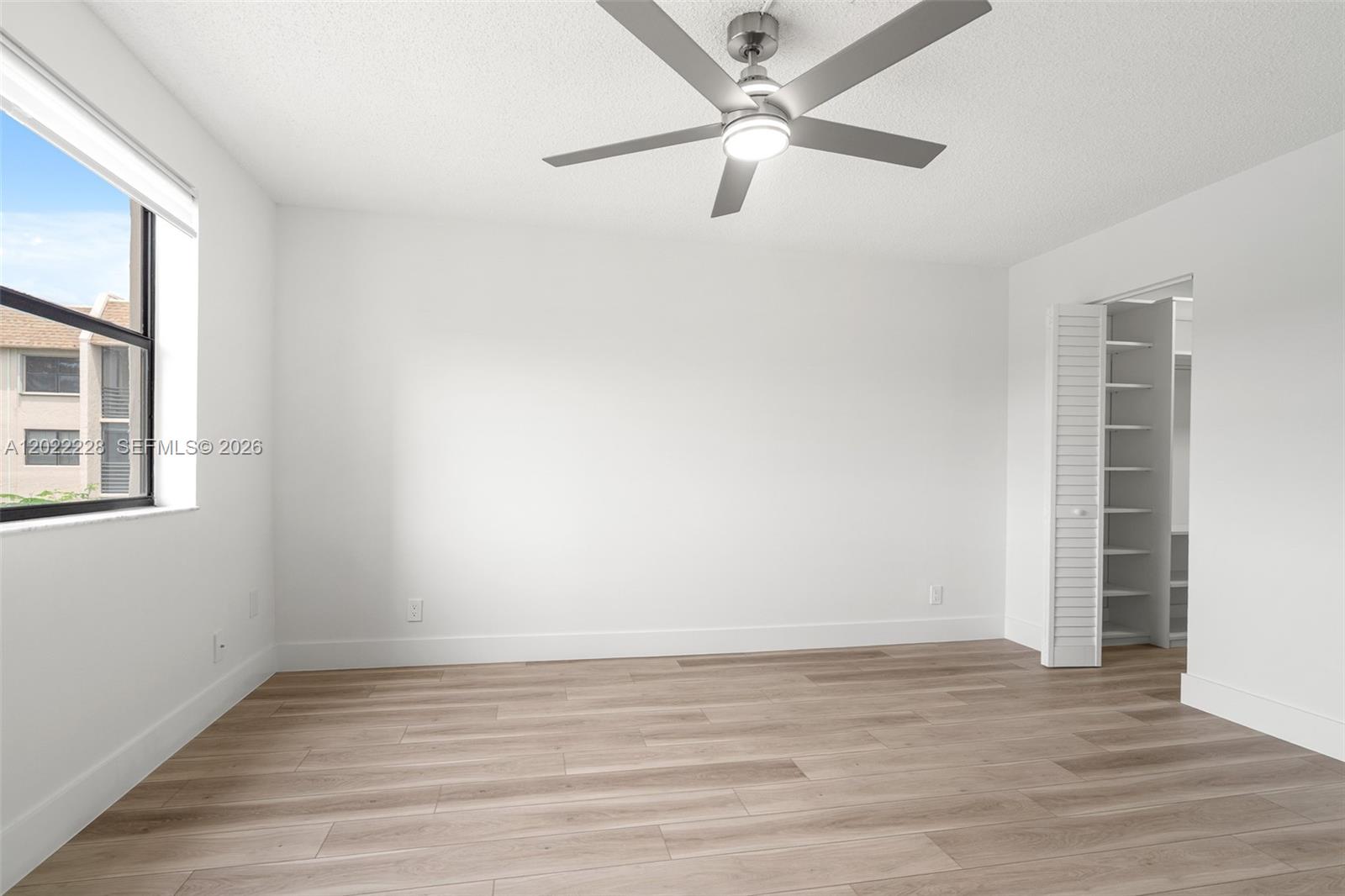 10130 Sunrise Lakes Boulevard 210 Property Photo 24