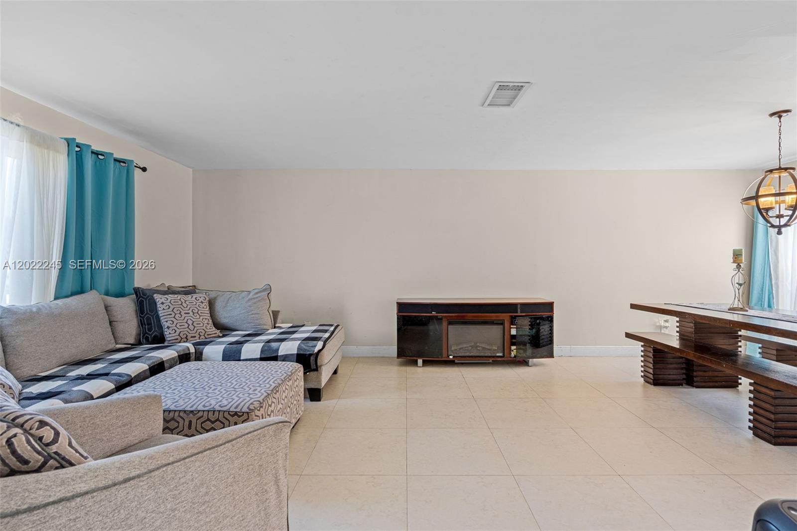 15530 Sw 59th Street Property Photo 7