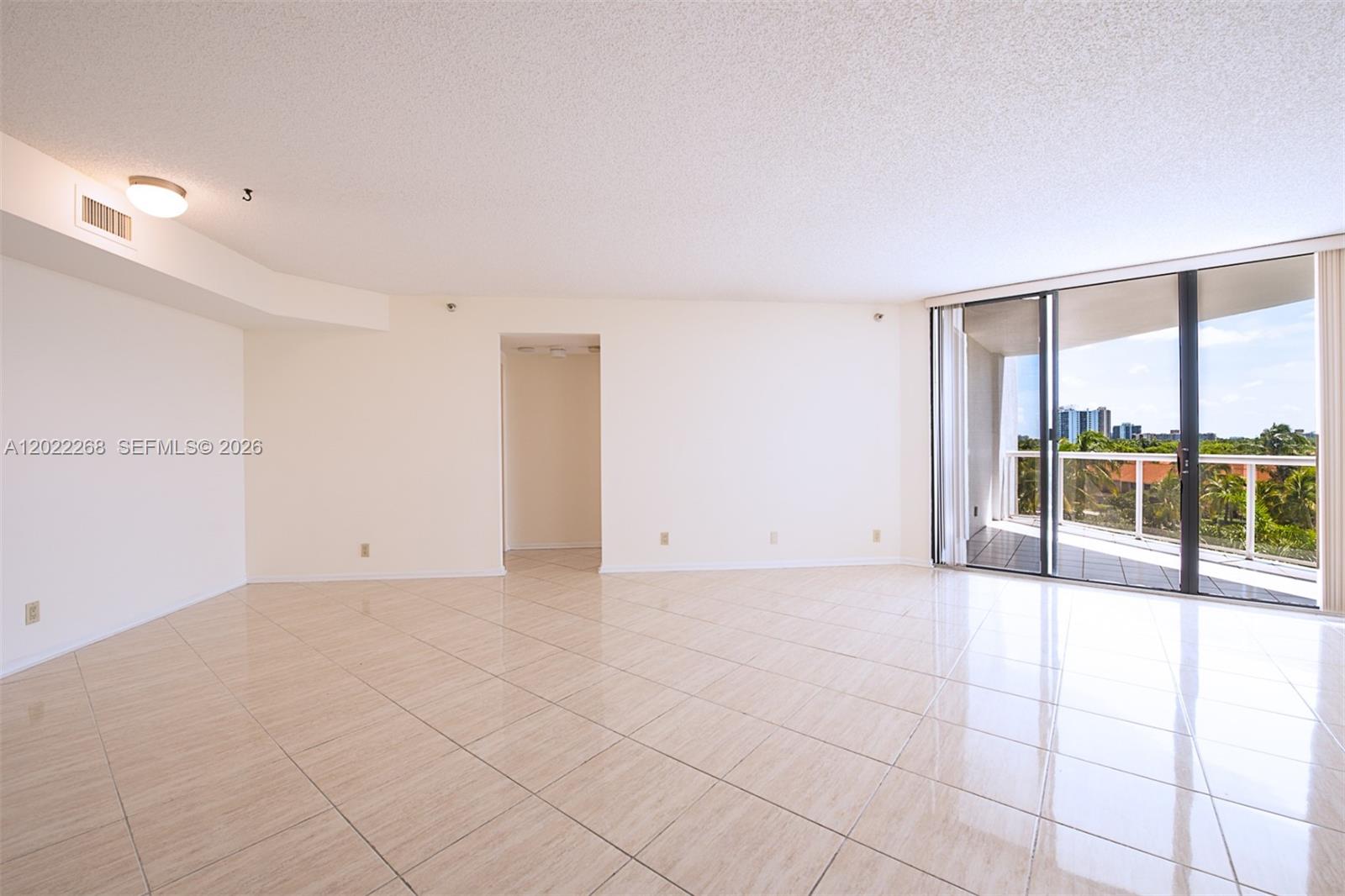 3610 Yacht Club Drive 511 Property Photo 1