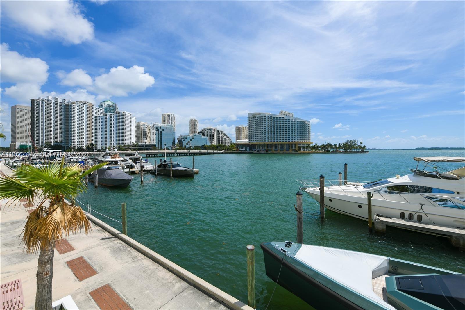 999 Brickell Bay Drive 209 Property Photo 3