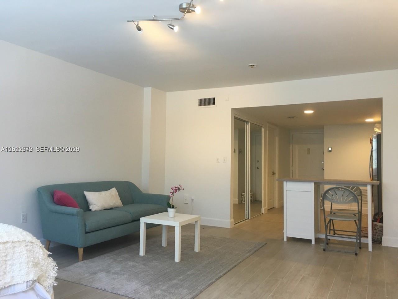 999 Brickell Bay Drive 209 Property Photo 5