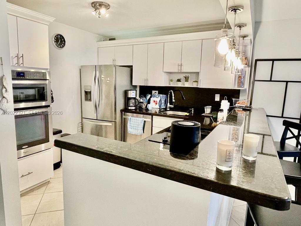 2030 S Ocean Drive 801 Property Photo 9