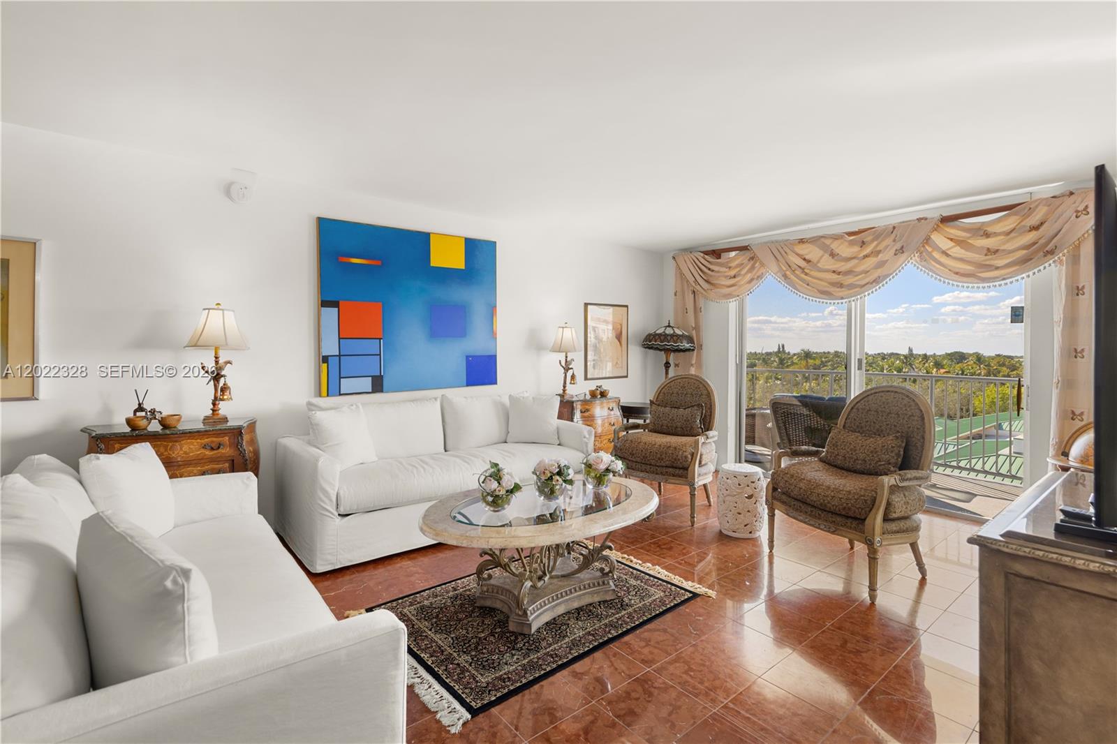 210 Sea View Drive 611 Property Photo 15