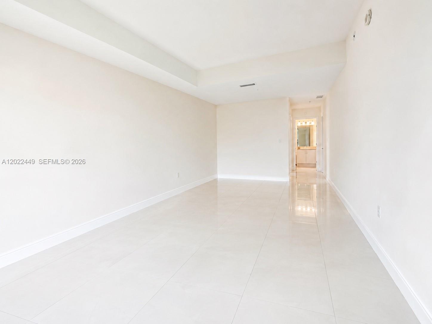 1871 S River Drive A04 Property Photo 18