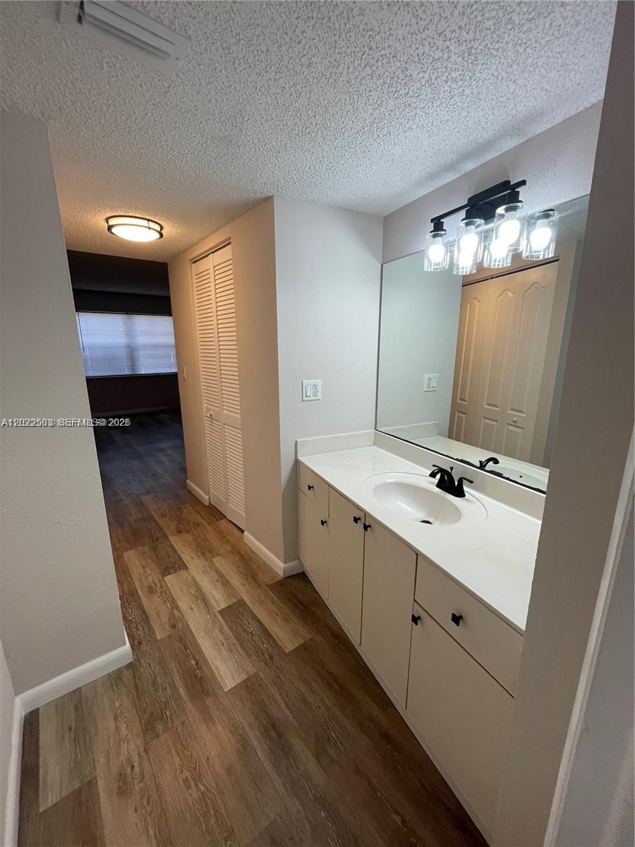 4255 N University Drive 109 Property Photo 5