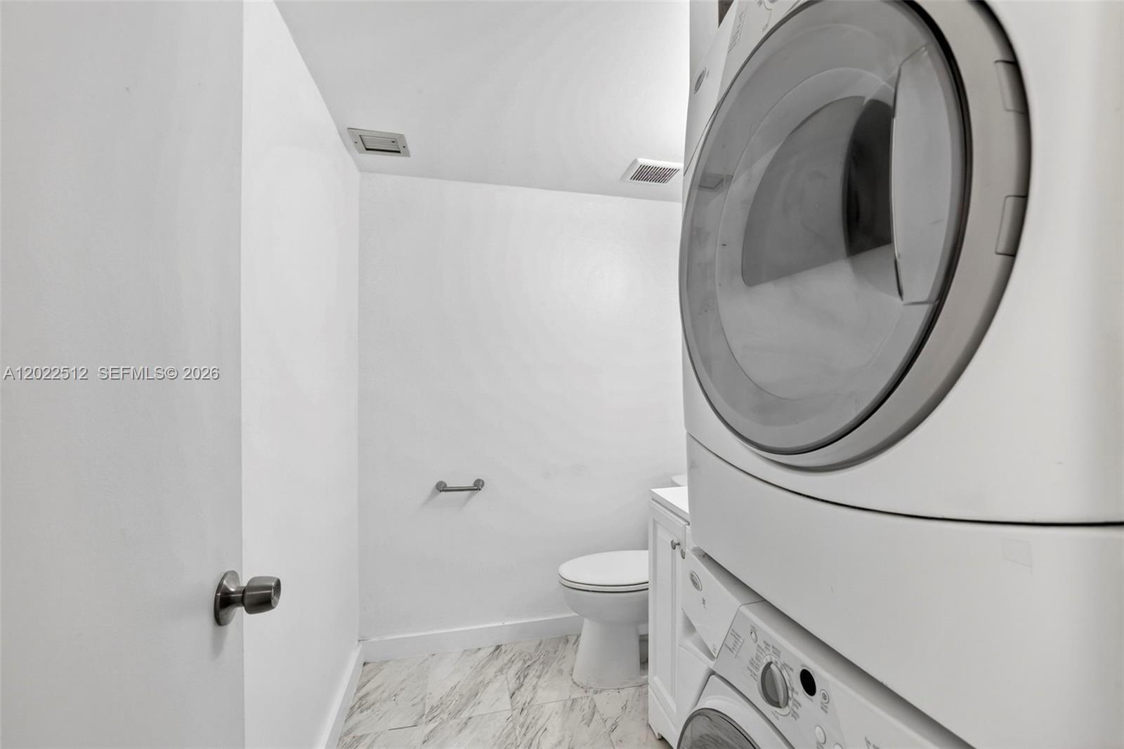 4174 Inverrary Drive 706 Property Photo 13