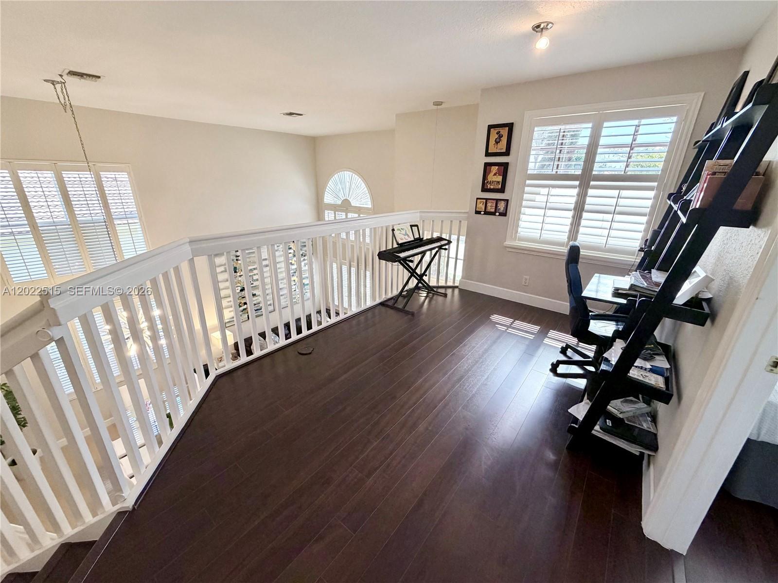 4020 Sapphire Cove Property Photo 12