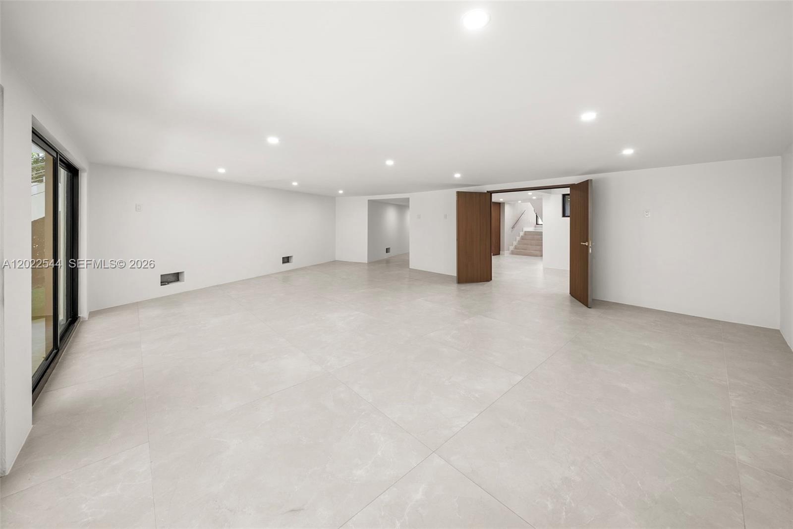 900 Ne 75th Street Property Photo 55