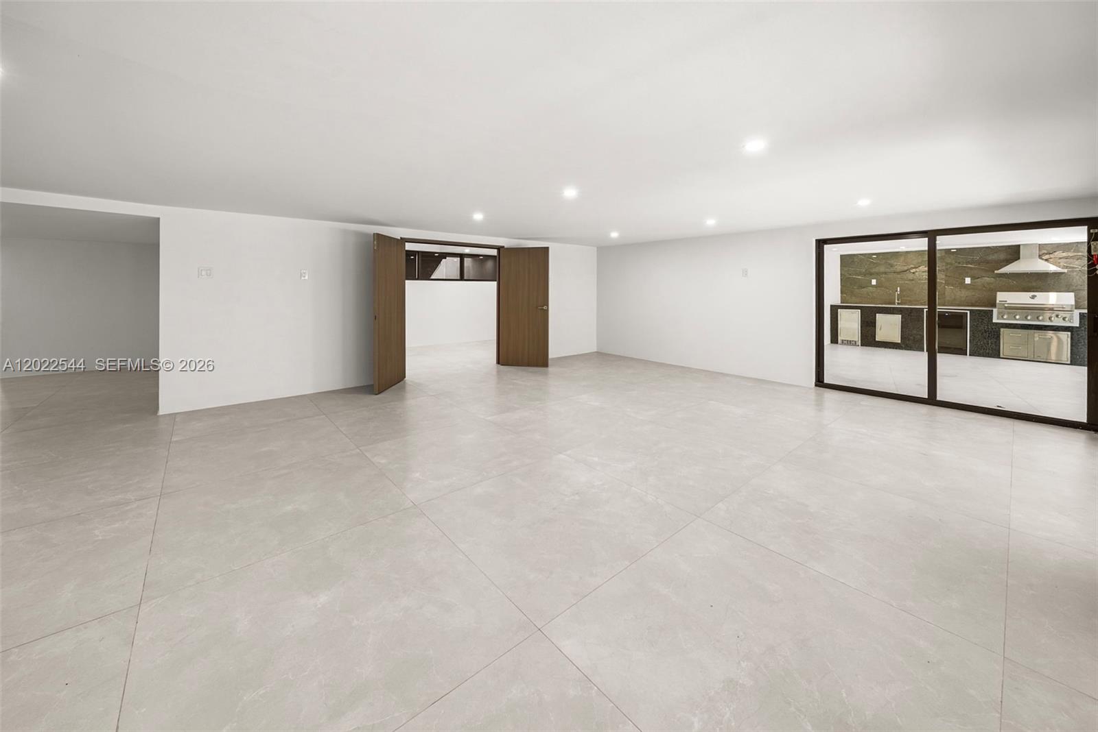 900 Ne 75th Street Property Photo 59