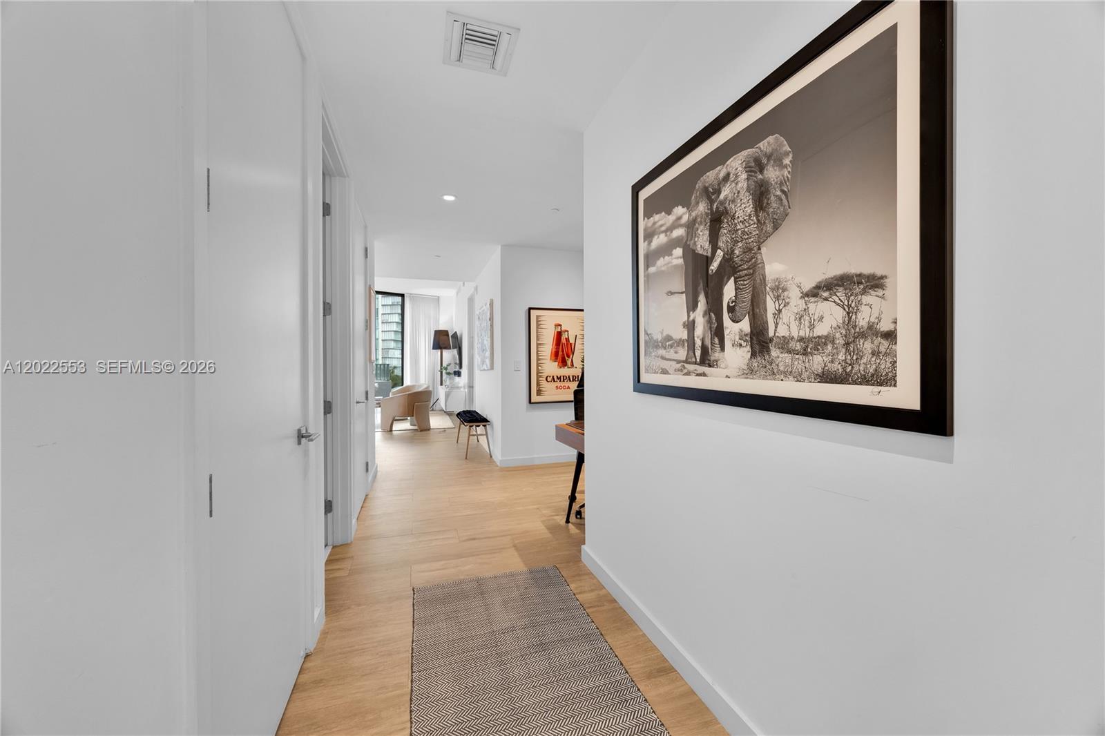 2831 S Bayshore Drive 705 Property Photo 14