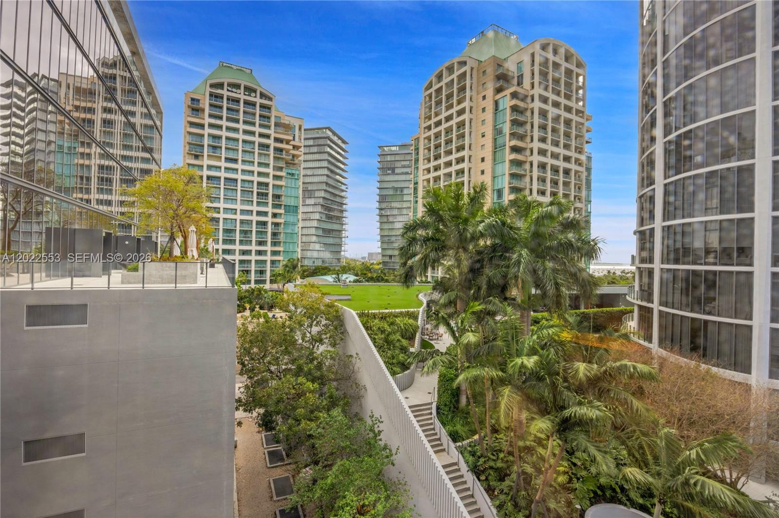 2831 S Bayshore Drive 705 Property Photo 19