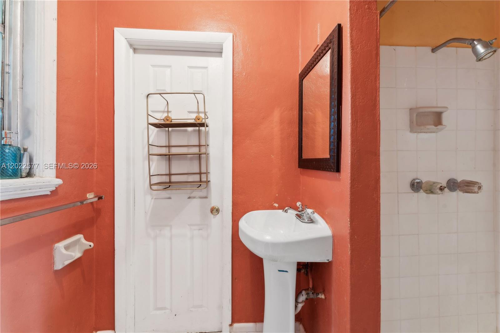 A12022577 Property Photo 7