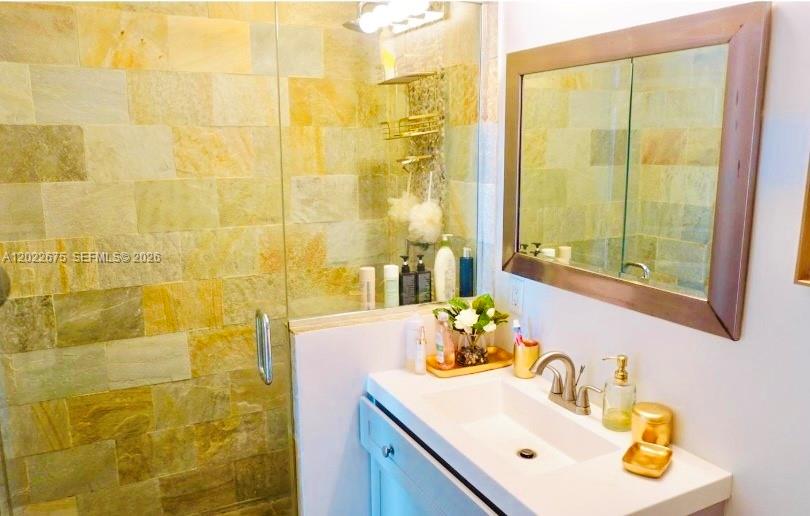 2681 N Flamingo Road 2602s Property Photo 7