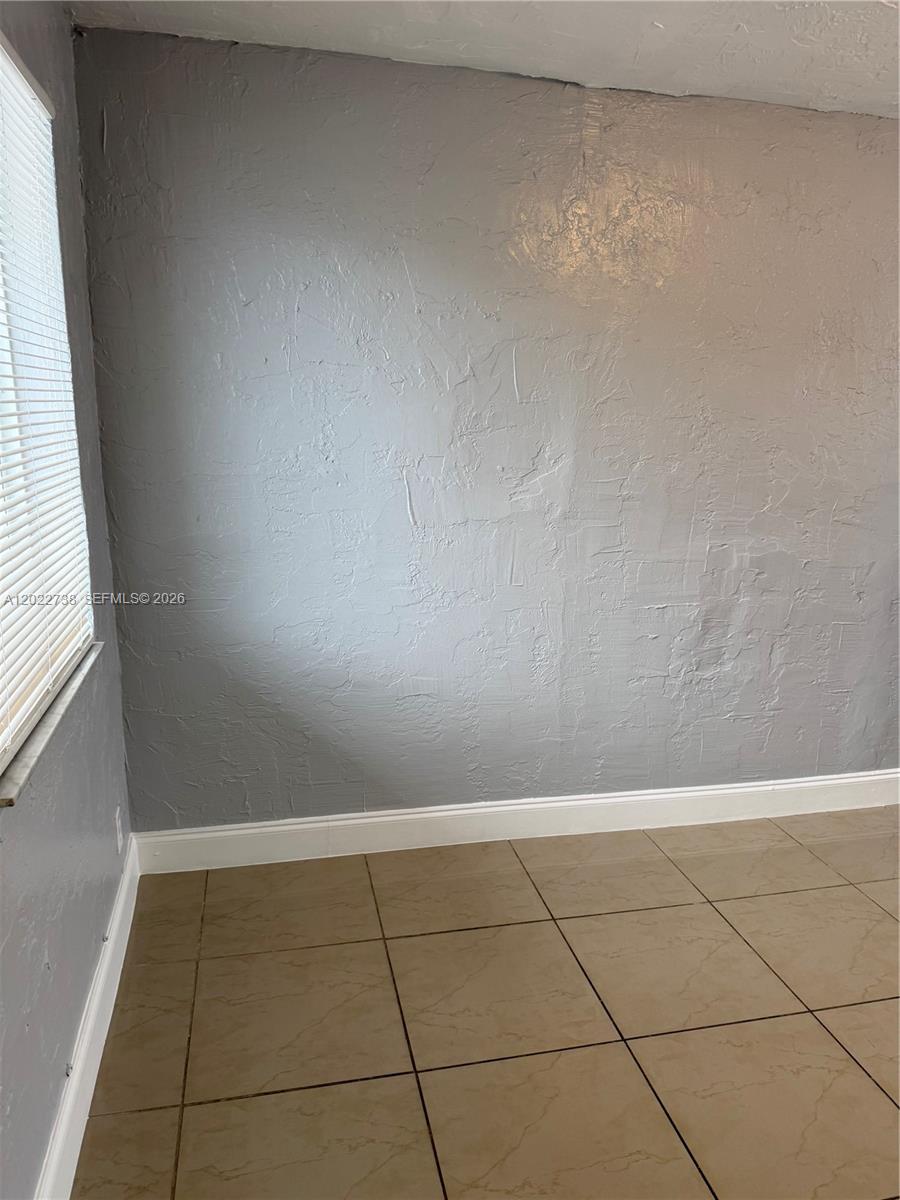 A12022738 Property Photo 4