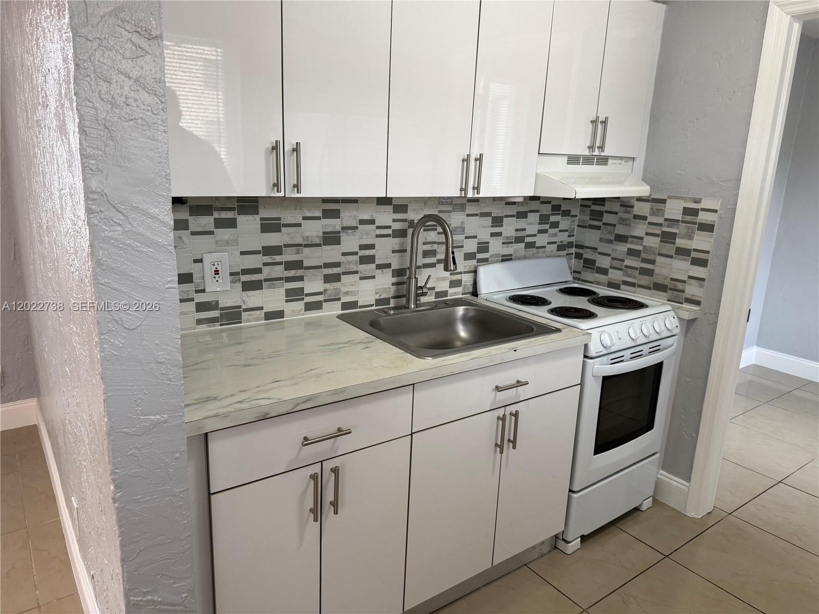 A12022738 Property Photo 6