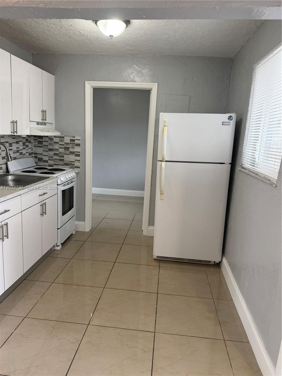 A12022738 Property Photo 9