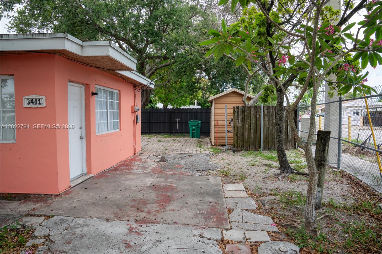 3401 Nw 15th Street Property Photo 1