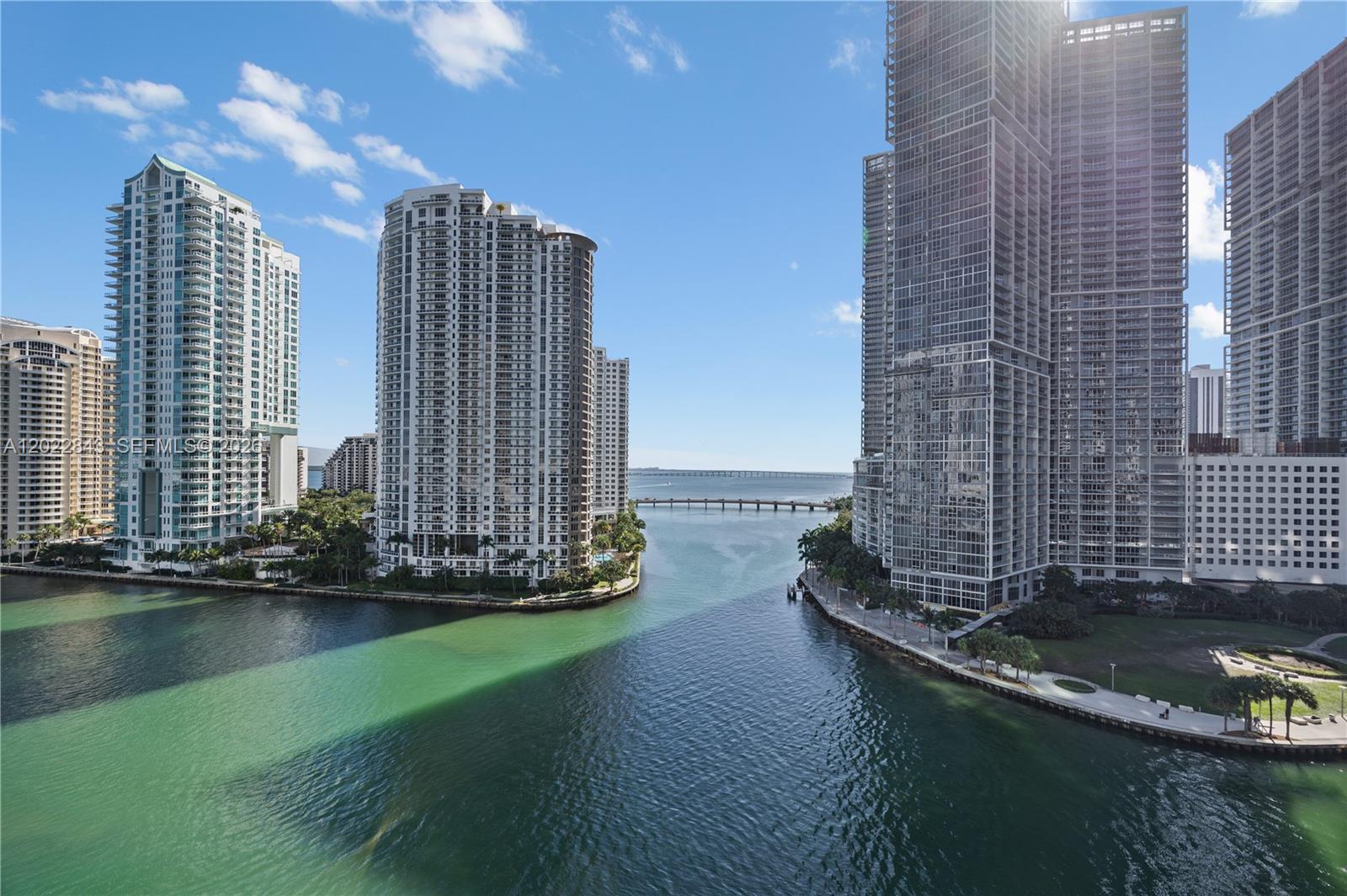 300 Biscayne Blvd Way 1102 Property Photo 2