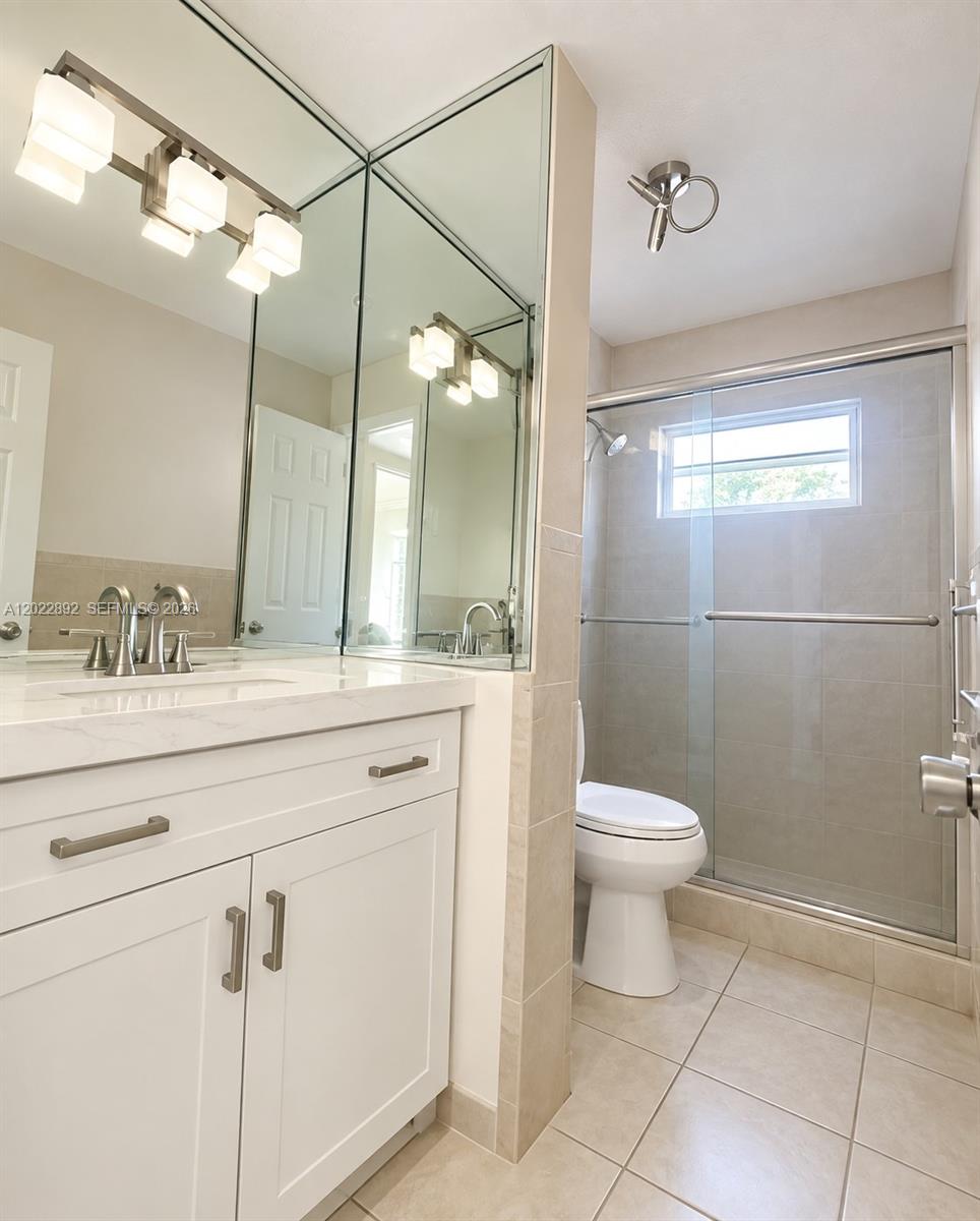 201 Ne 14th Avenue 5a Property Photo 4