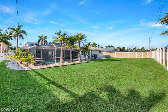 355 Bayshore Drive Property Photo 4
