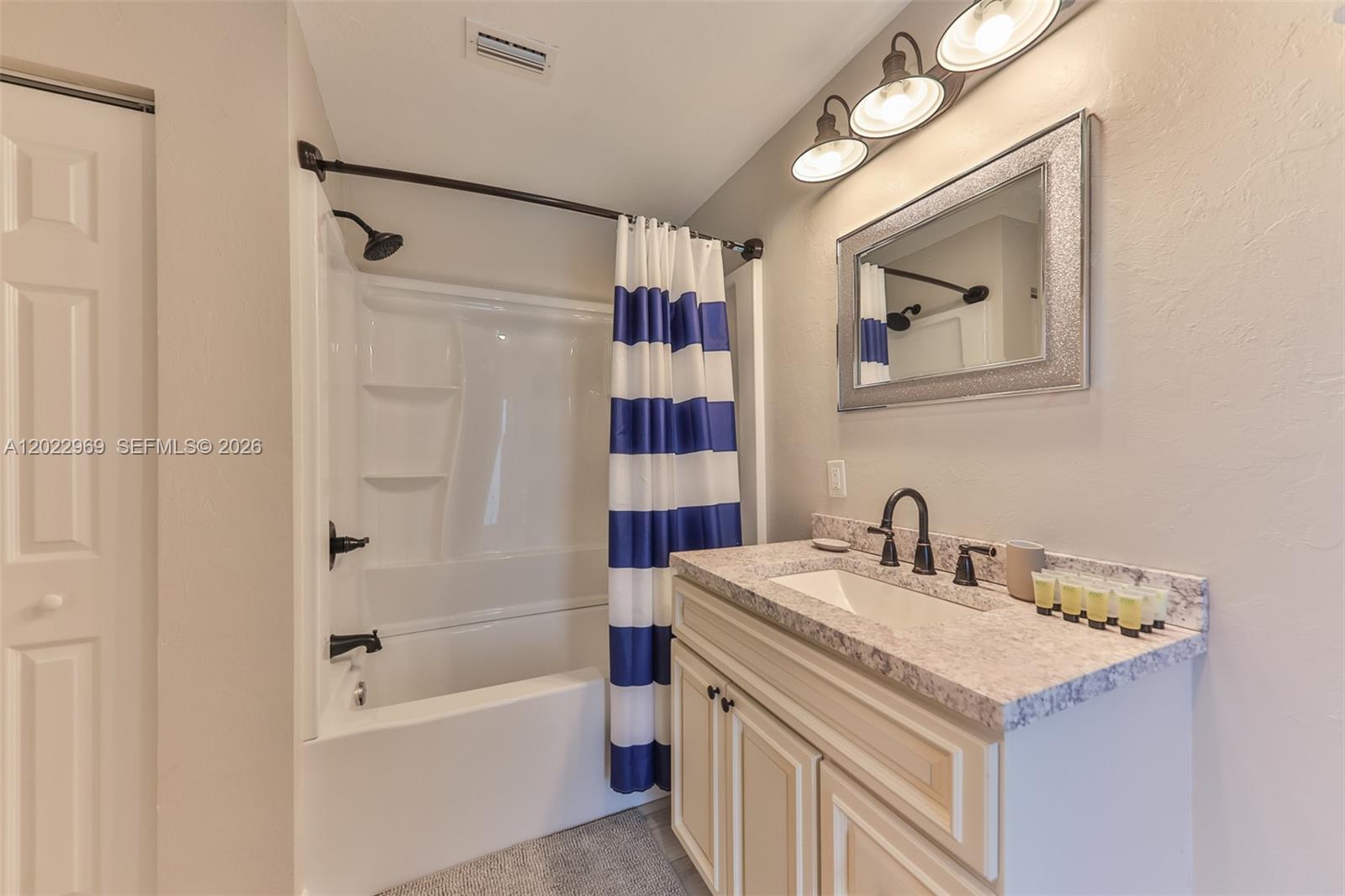 355 Bayshore Drive Property Photo 19