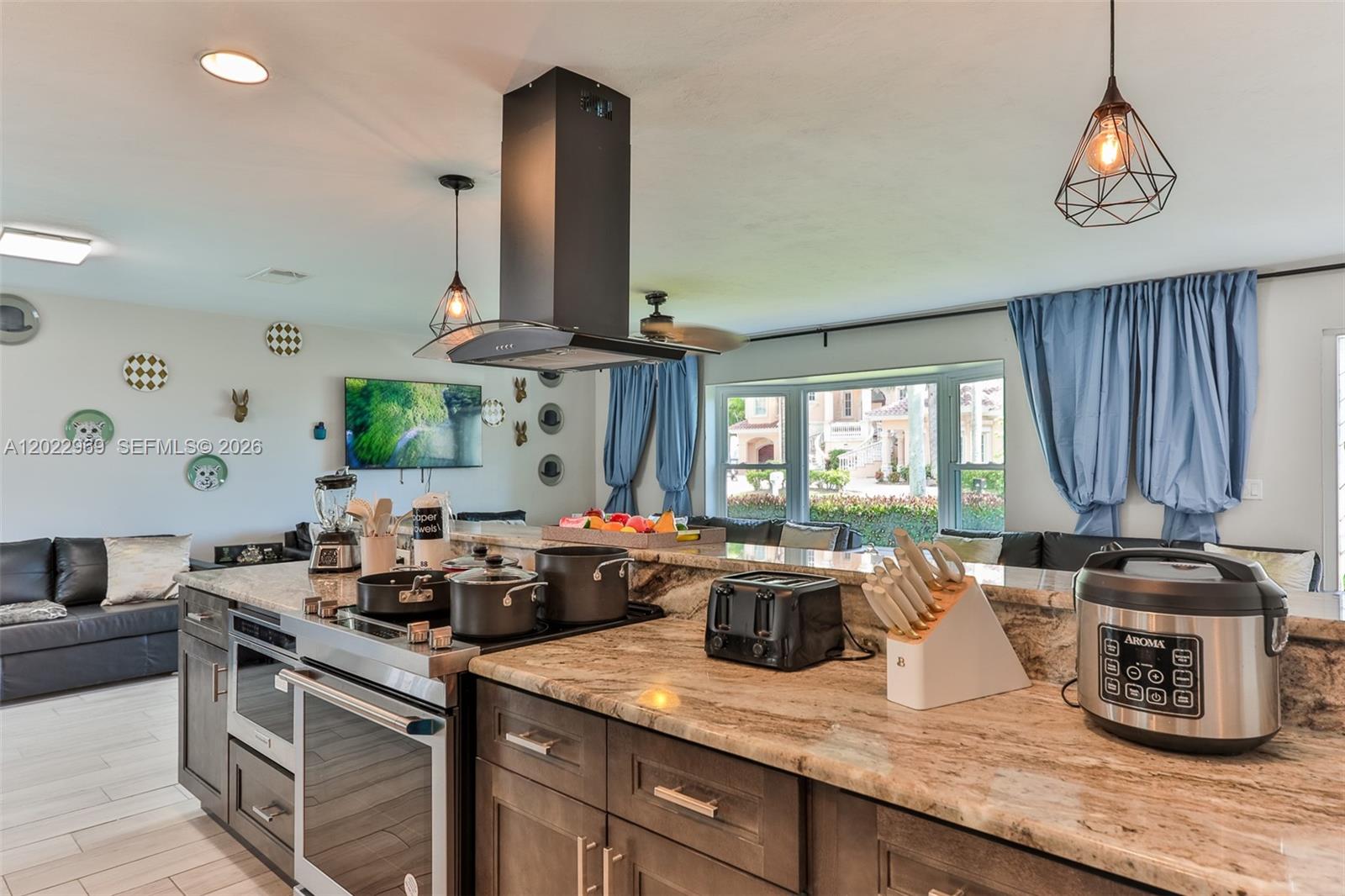 355 Bayshore Drive Property Photo 44