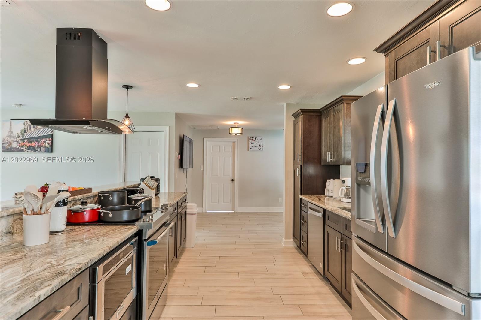 355 Bayshore Drive Property Photo 45