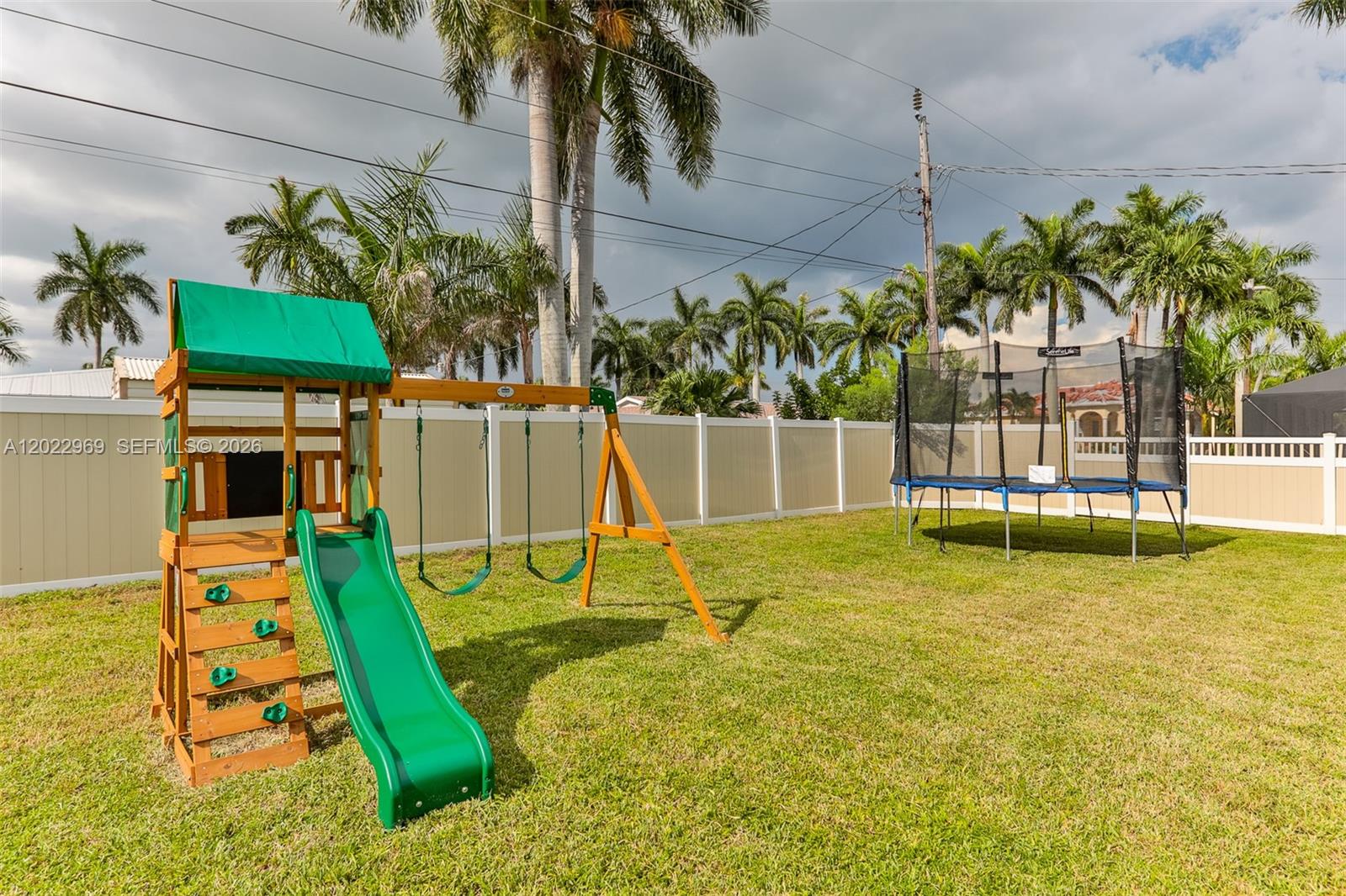 355 Bayshore Drive Property Photo 63