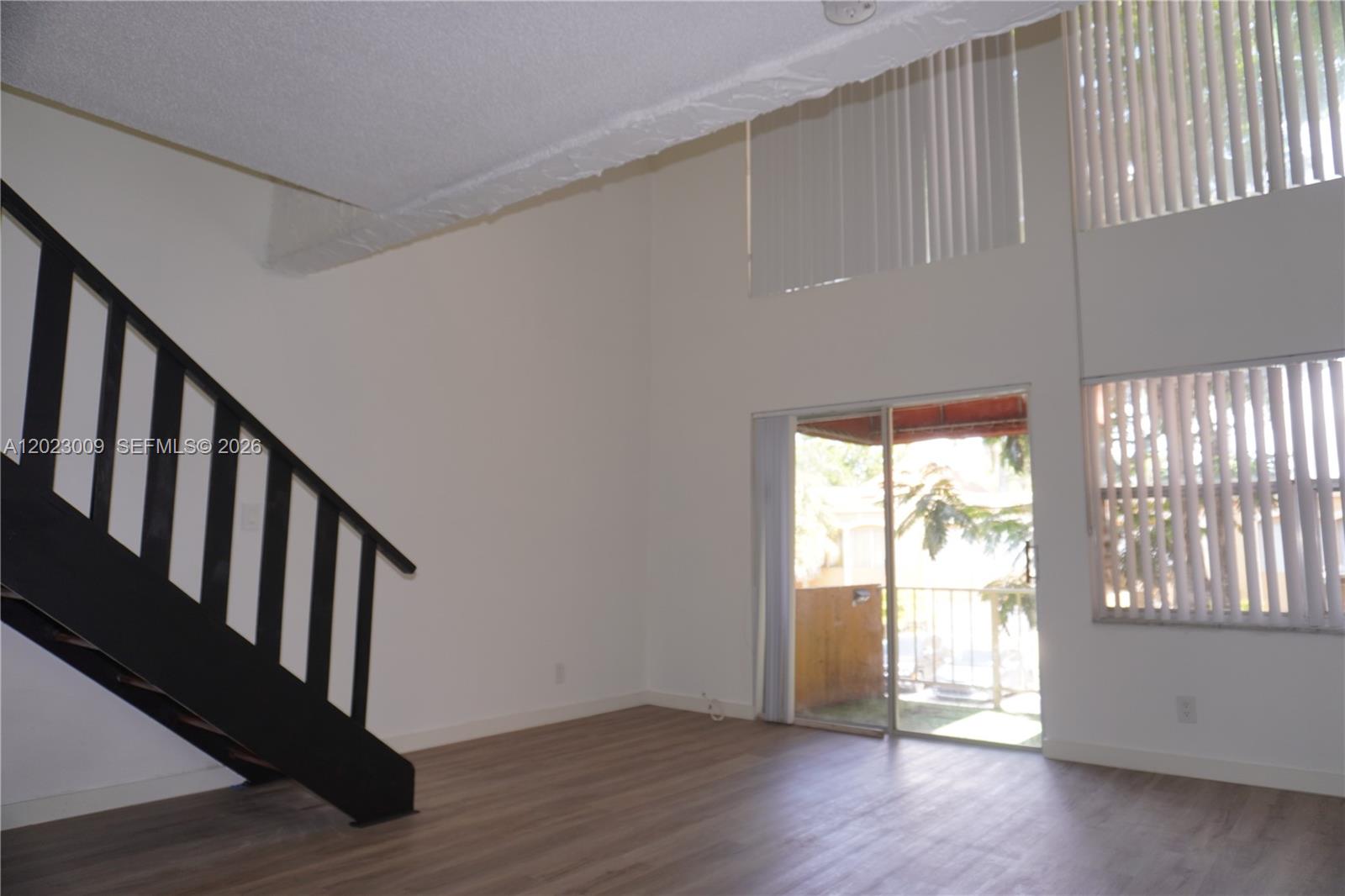 17901 Nw 68th Avenue S204 Property Photo 3