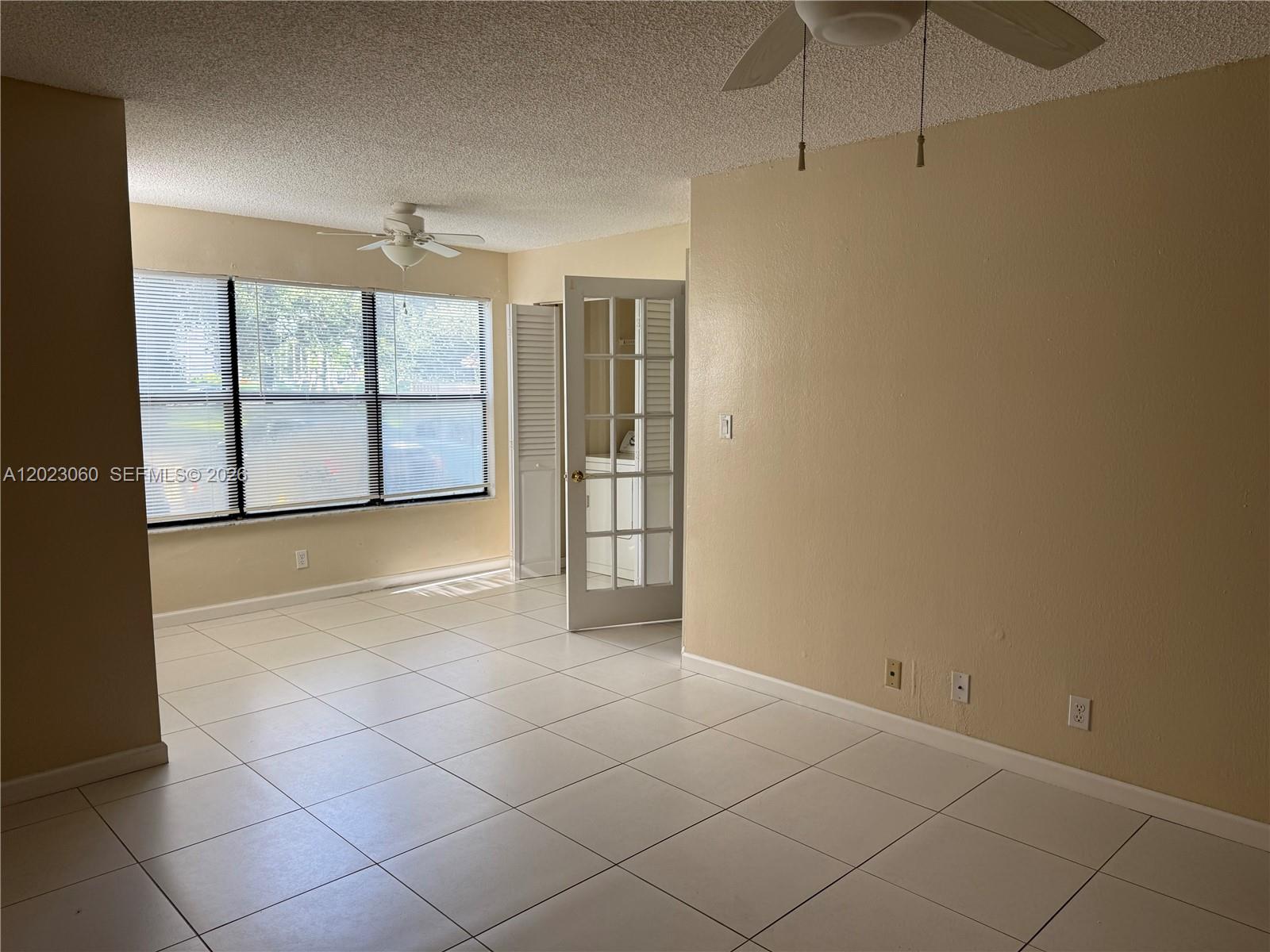 2946 S University Drive 7109 Property Photo 7