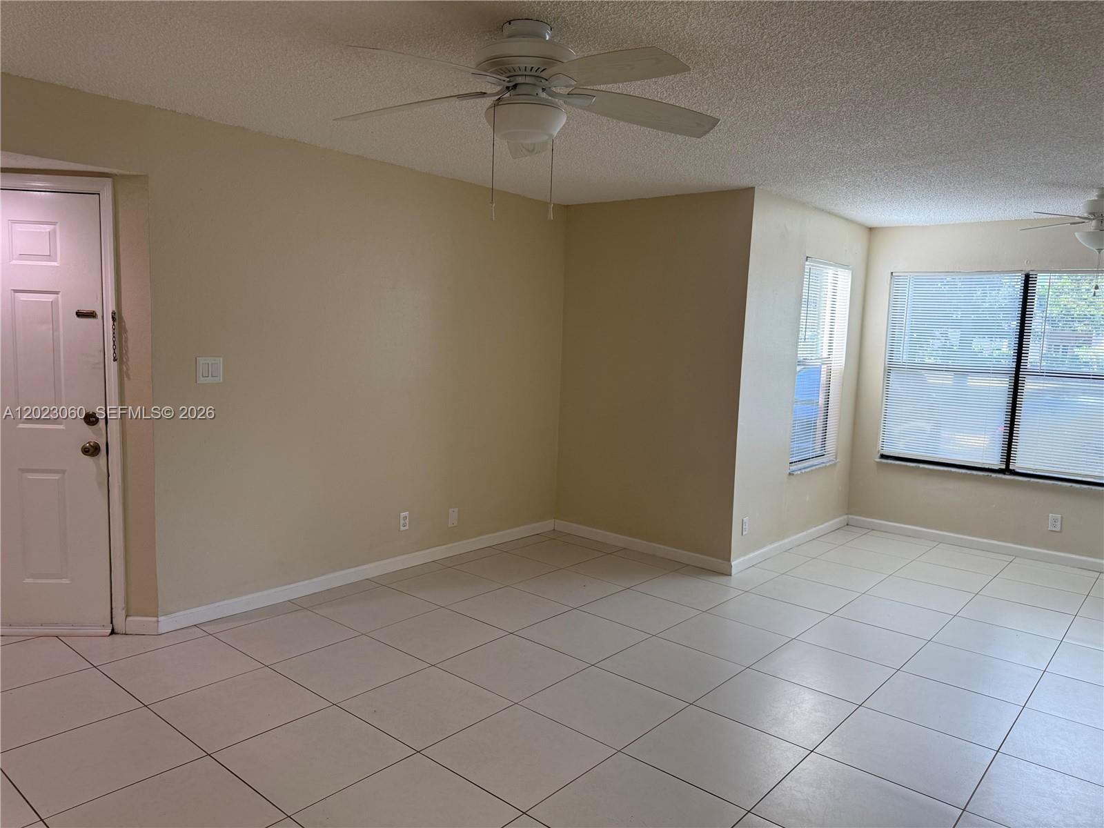 2946 S University Drive 7109 Property Photo 9