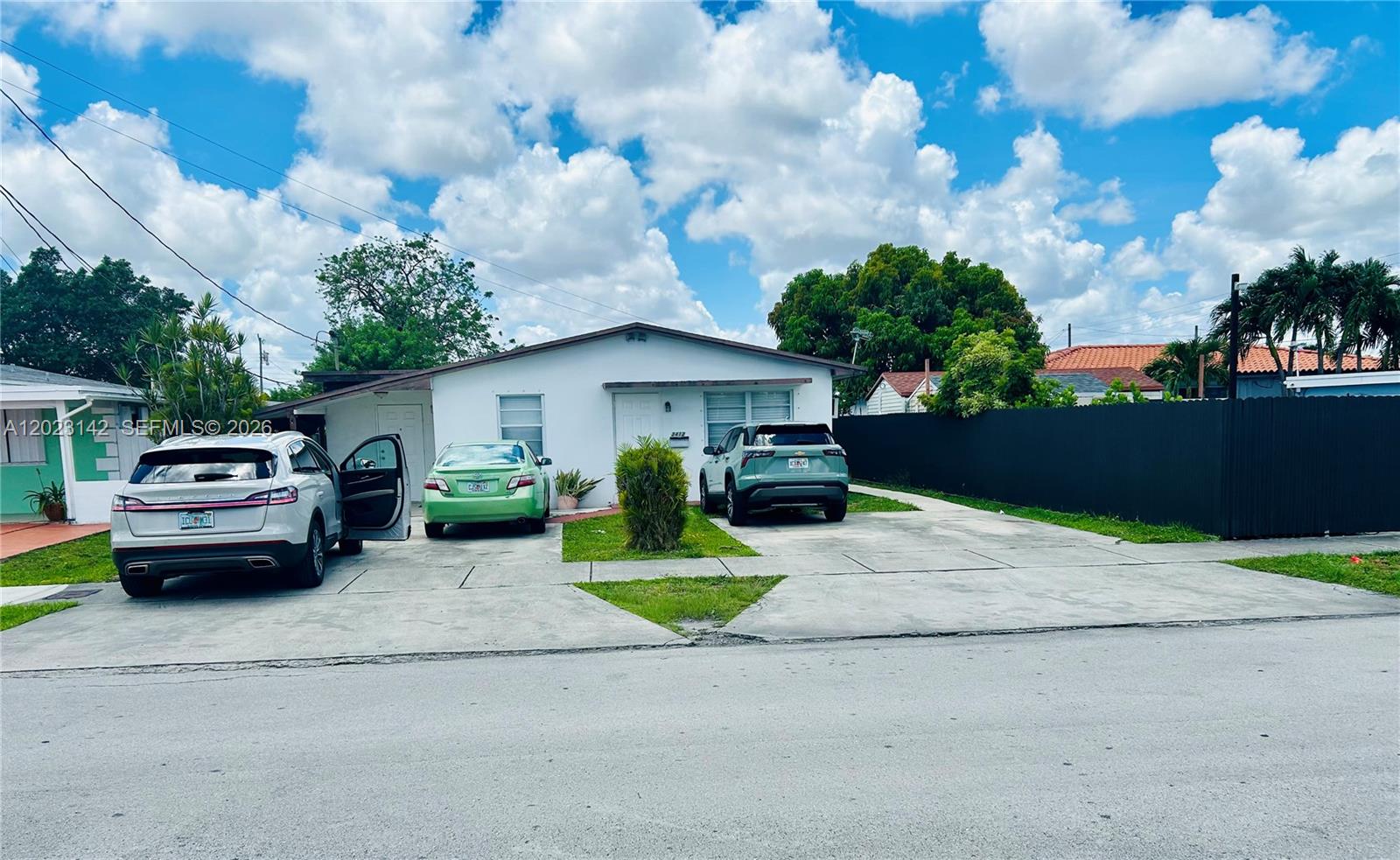 3410 Sw 89th Court Property Photo 2