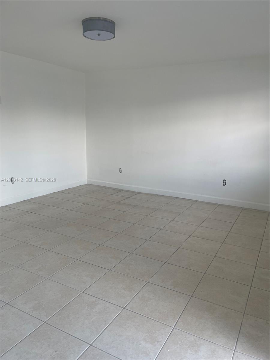 3410 Sw 89th Court Property Photo 4