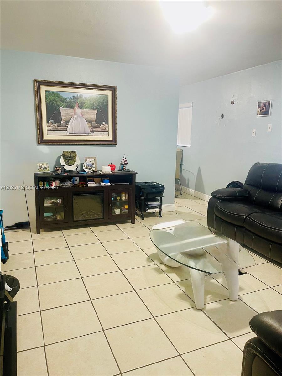 3410 Sw 89th Court Property Photo 15