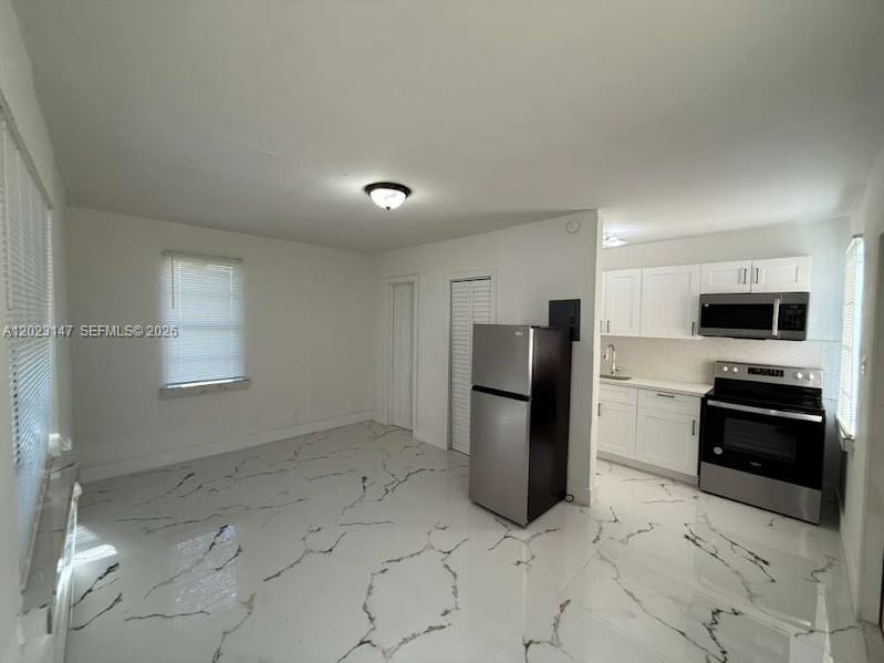 2773 Nw 57th Street Property Photo 3