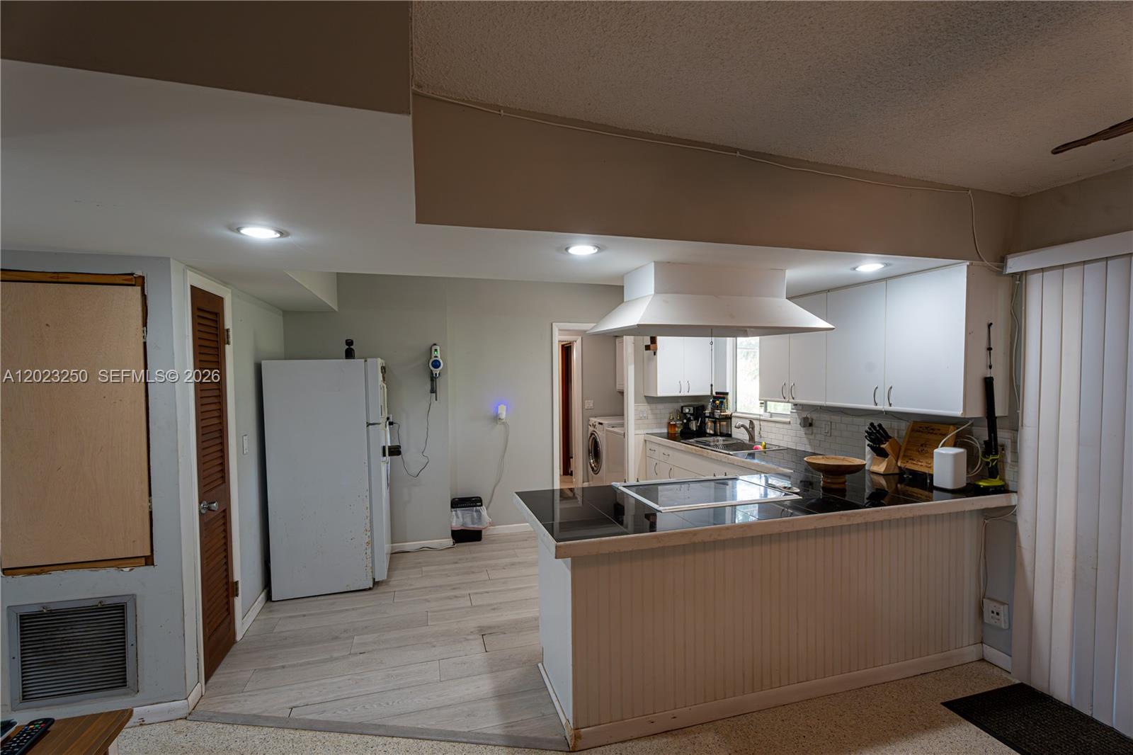 982 Sw Airoso Boulevard Property Photo 17