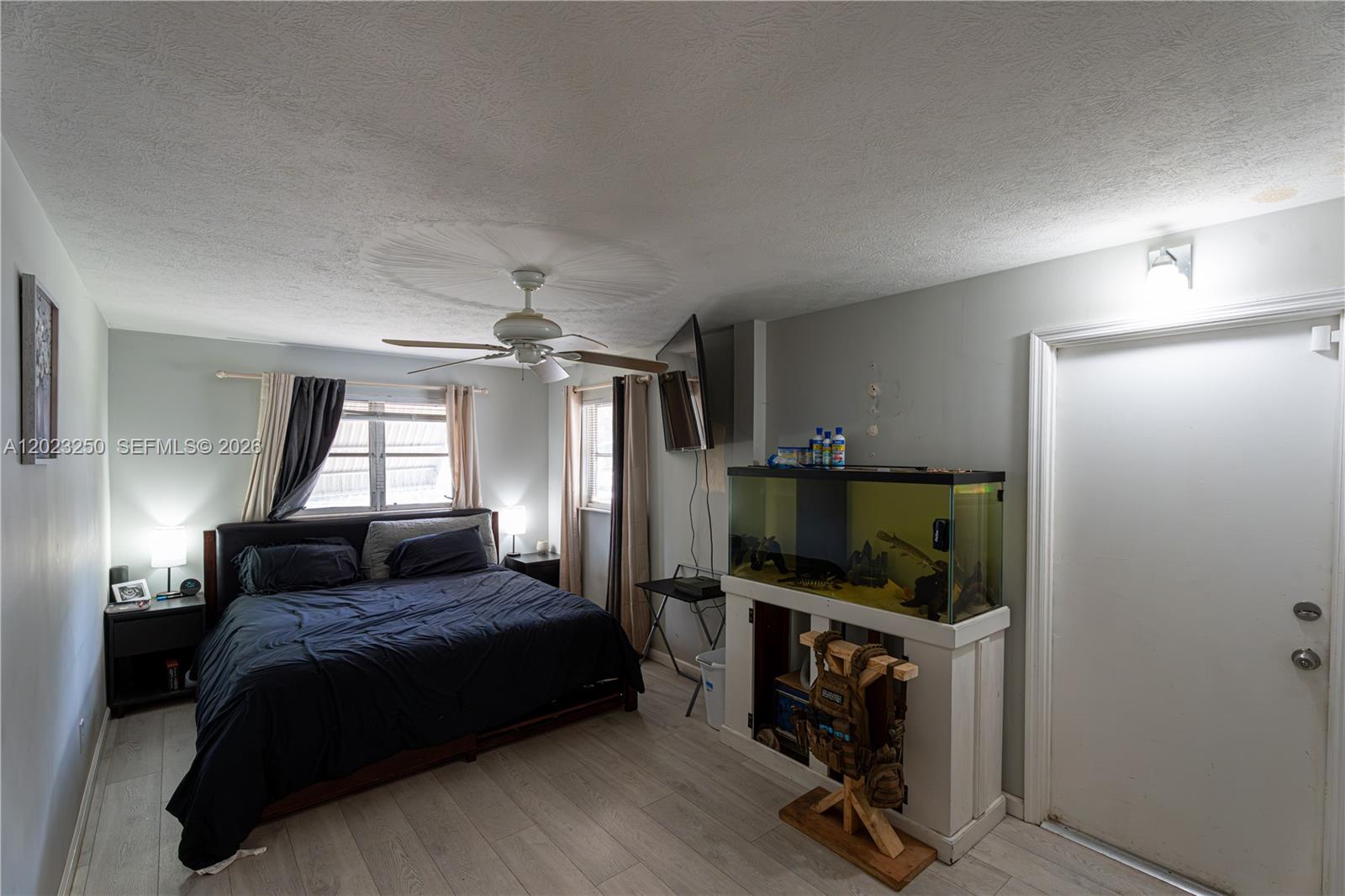 982 Sw Airoso Boulevard Property Photo 28