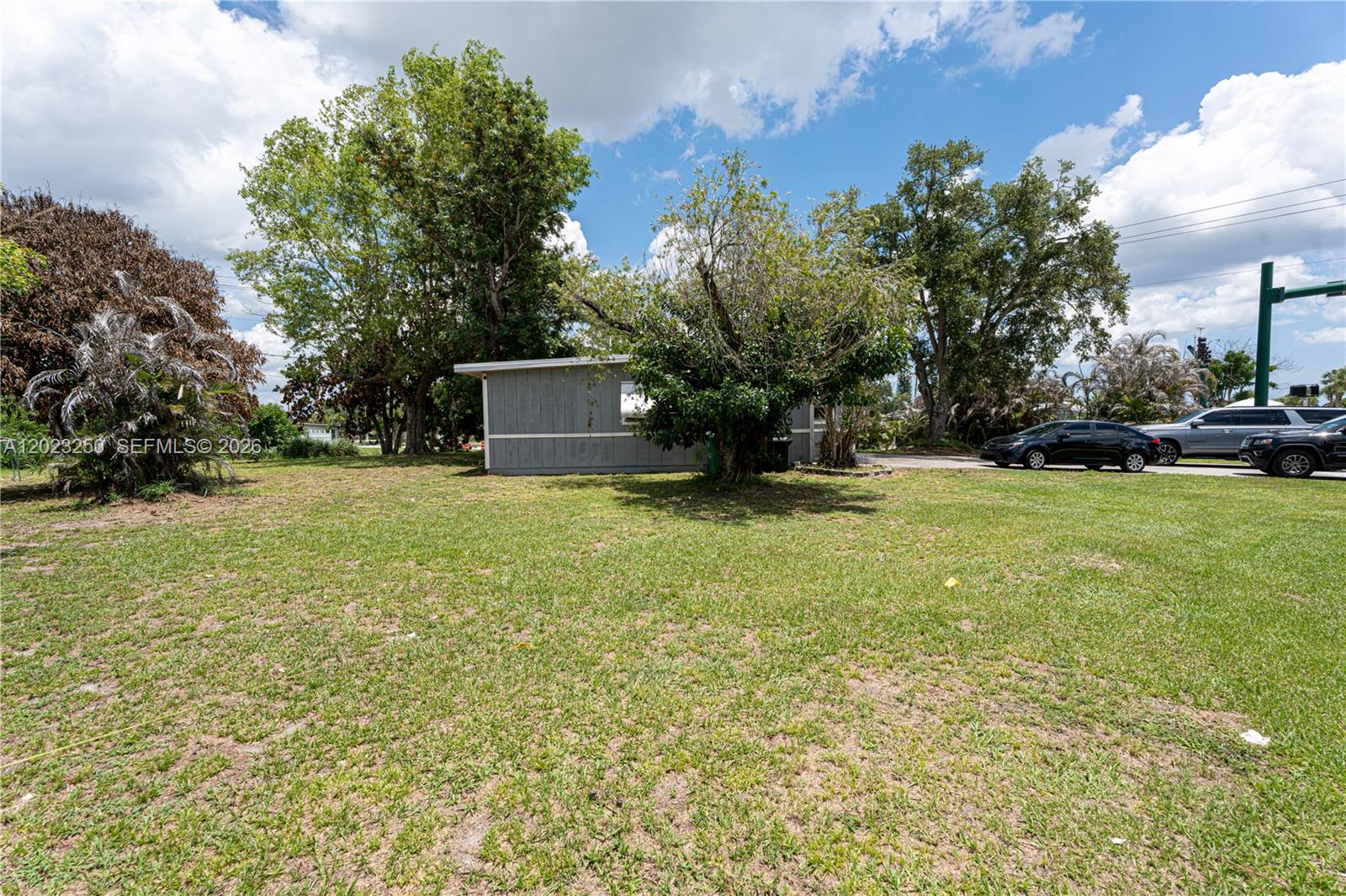 982 Sw Airoso Boulevard Property Photo 34