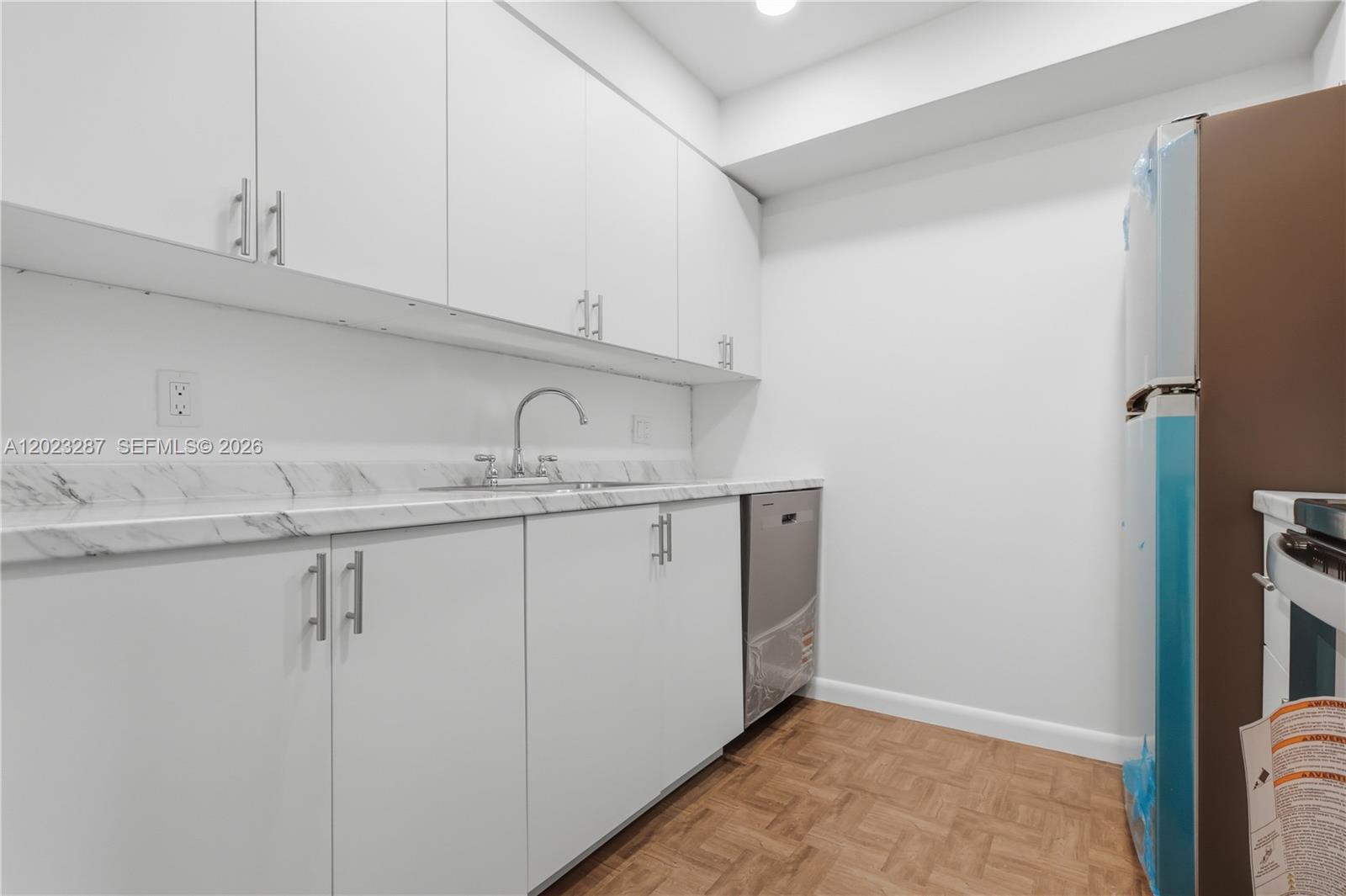 301 Sw 135th Avenue 415c Property Photo 3