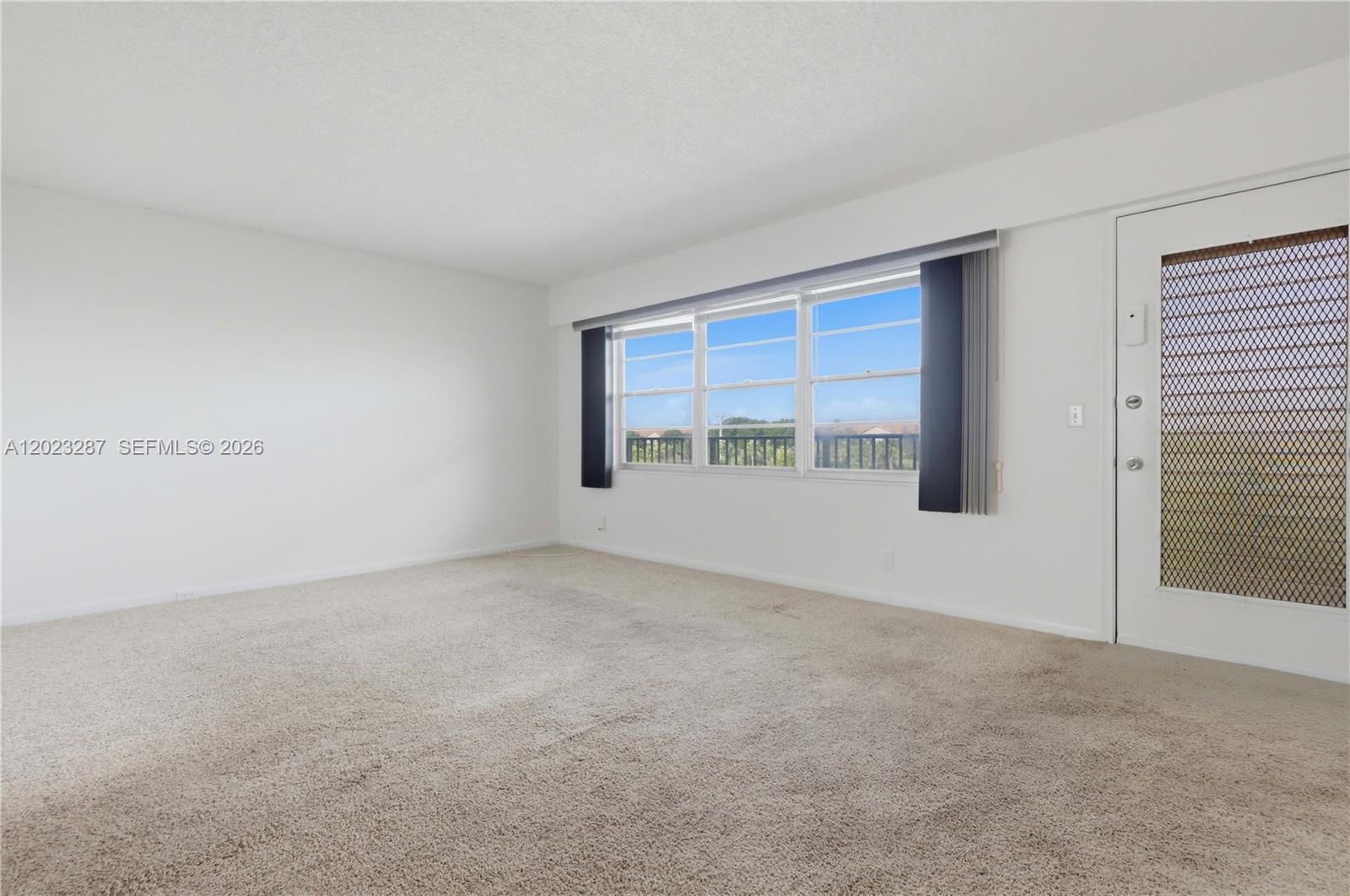 301 Sw 135th Avenue 415c Property Photo 15
