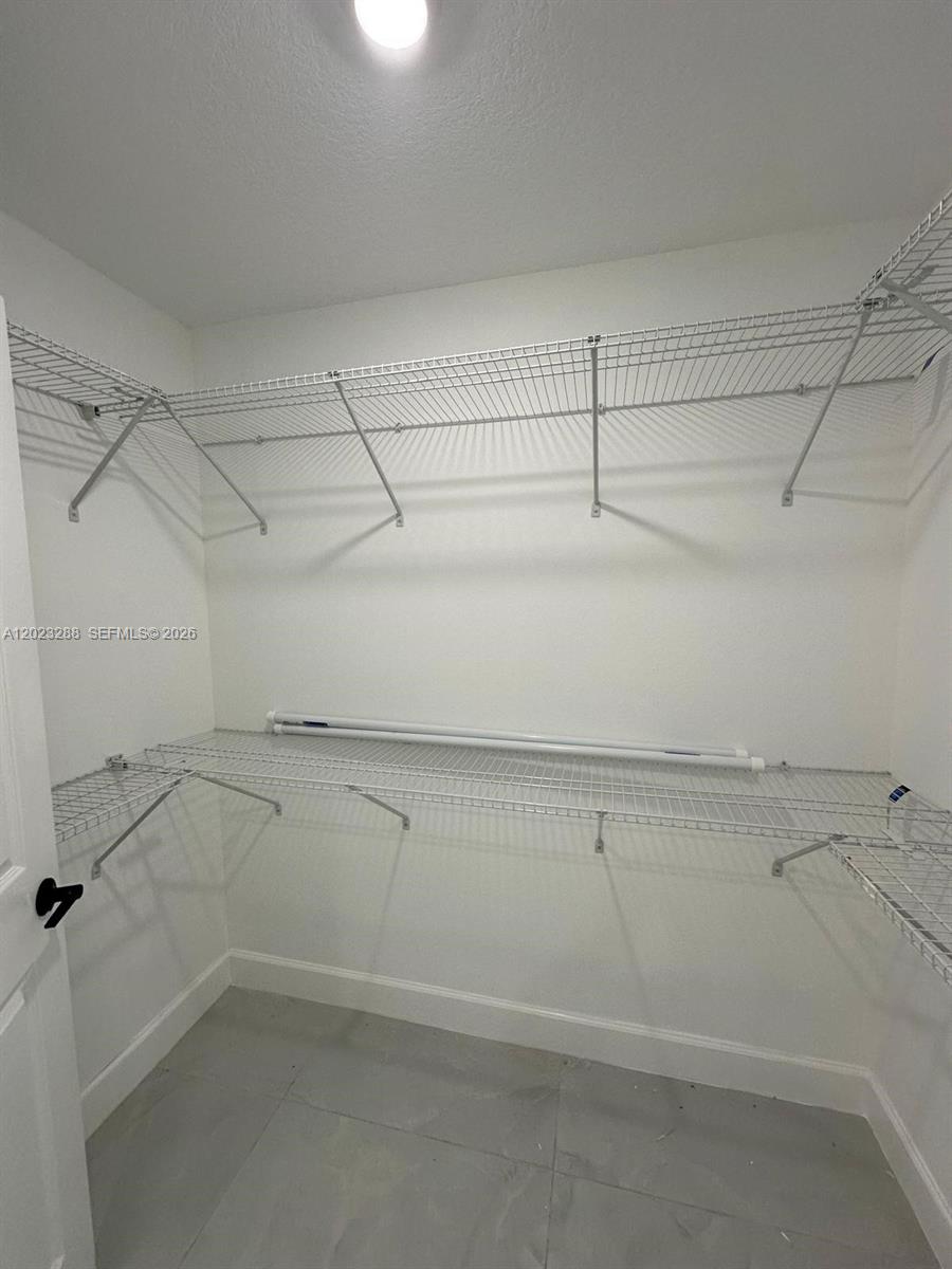 8636 100th Court Property Photo 15