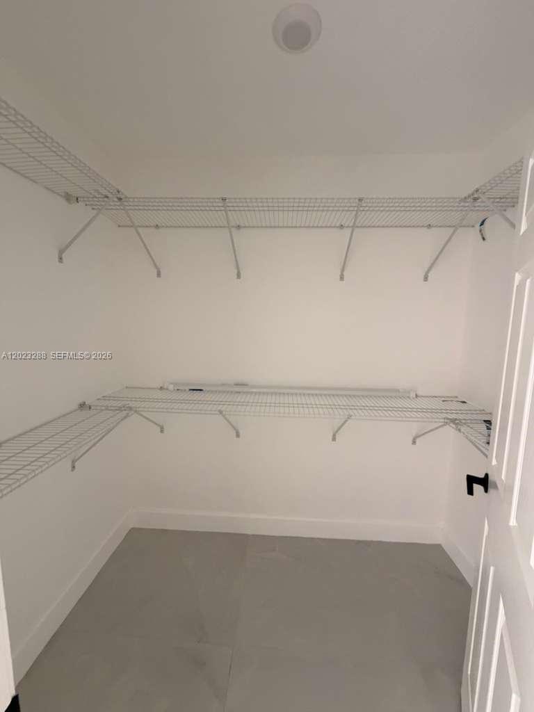 8636 100th Court Property Photo 16