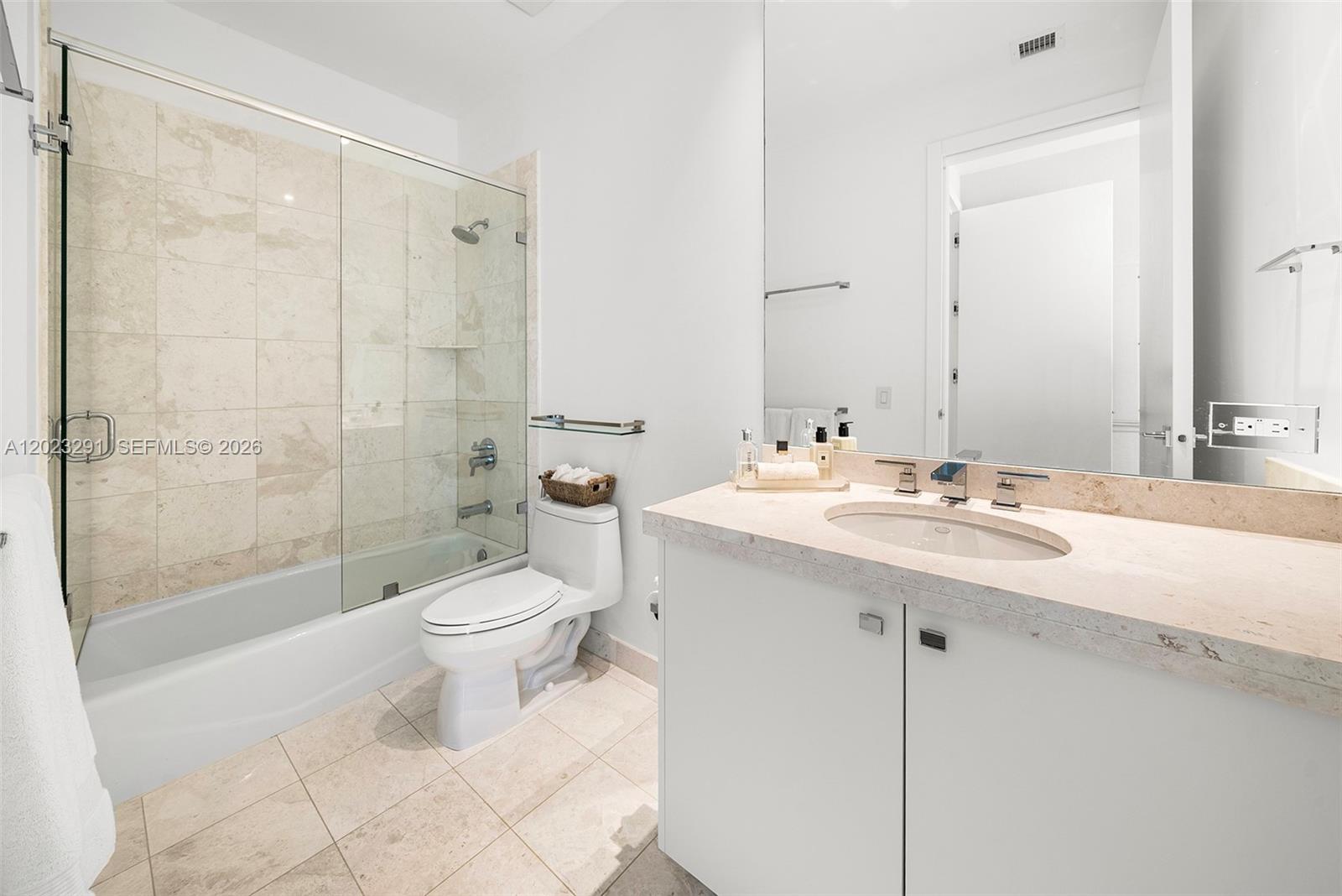 900 Brickell Key Boulevard 1801 Property Photo 27