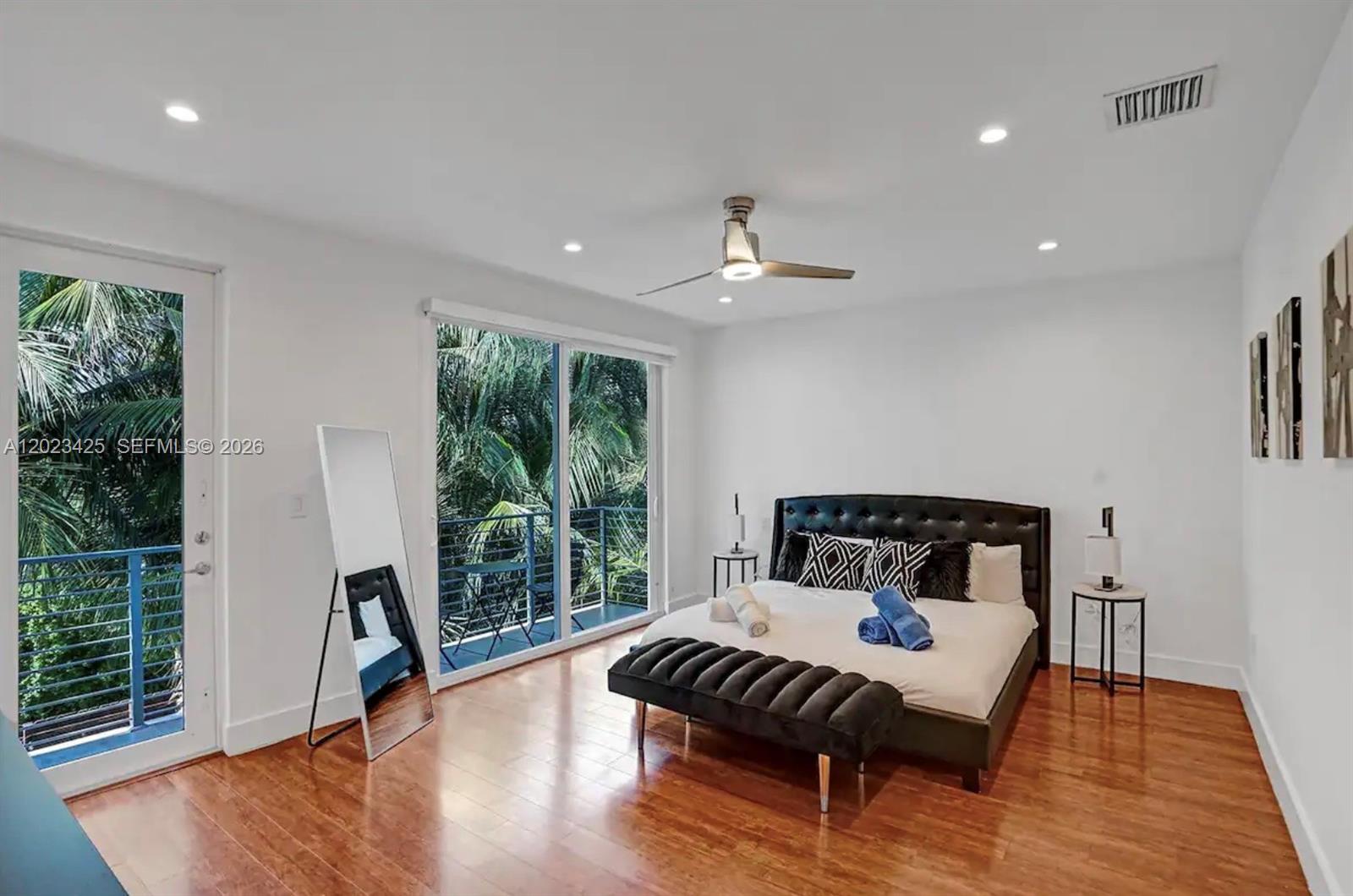 1547 Jackson Street Property Photo 5
