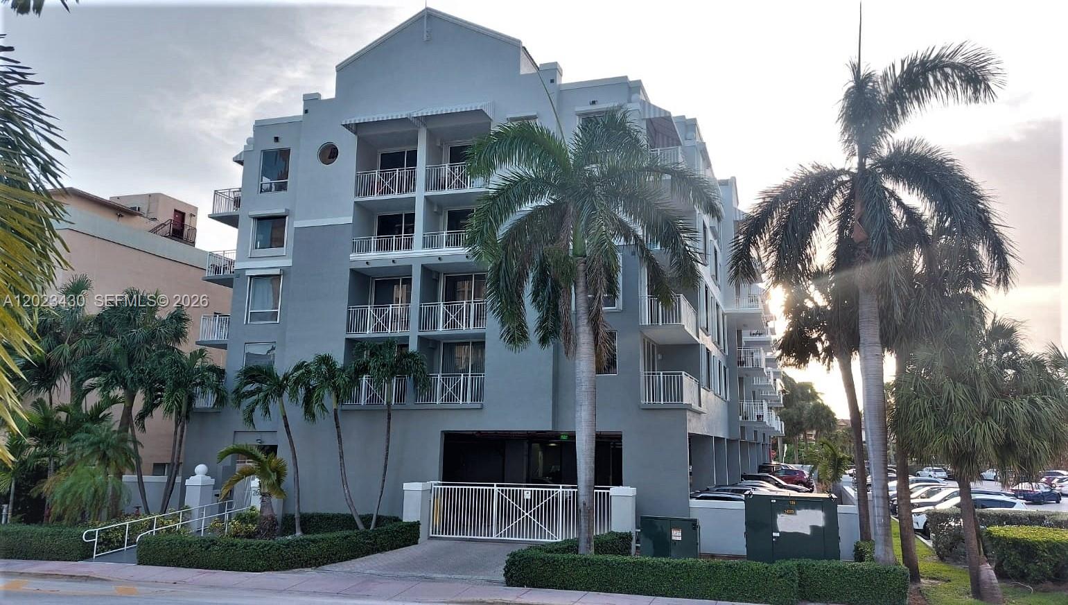 2642 Collins Avenue 408 Property Photo 10