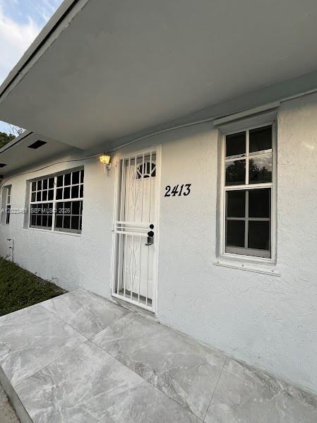 2411 Nw 65th Street Property Photo 1